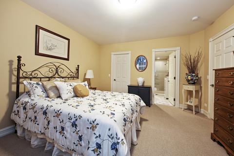 6037 Garfield Ave, Burr Ridge, IL 60527 photo 29