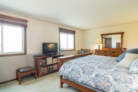 4300 Eisenhower Cir, Hoffman Estates, IL 60192 photo 8