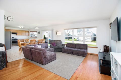 1768 Hazelnut Ln, Aurora, IL 60504 photo 6