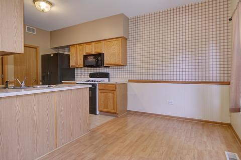 4153 Oak Tree Ln, Plainfield, IL 60586 photo 5