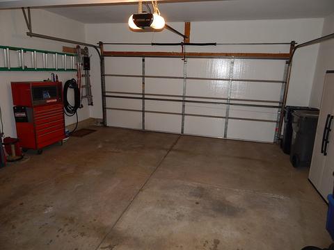 2060 Jeffrey Ct, Elgin, IL 60123 photo 27