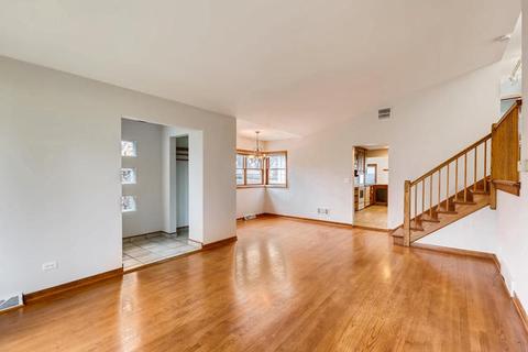 328 Radcliffe Ave, Des Plaines, IL 60016 photo 2