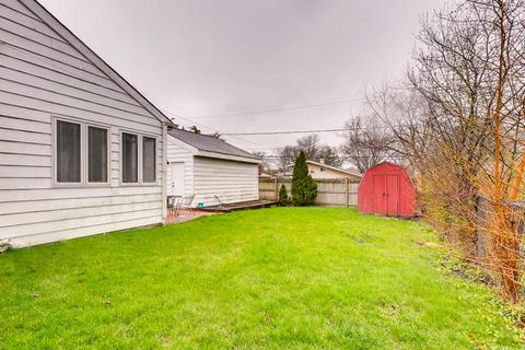 328 Radcliffe Ave, Des Plaines, IL 60016 photo 24