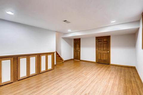 328 Radcliffe Ave, Des Plaines, IL 60016 photo 22