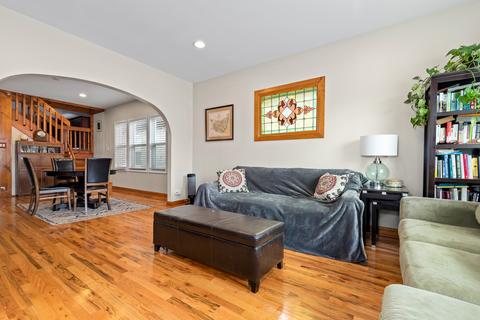 1919 Maple Ave, Berwyn, IL 60402 photo 3