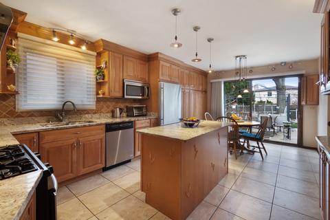 1145 Bette Ln, Glenview, IL 60025 photo 4