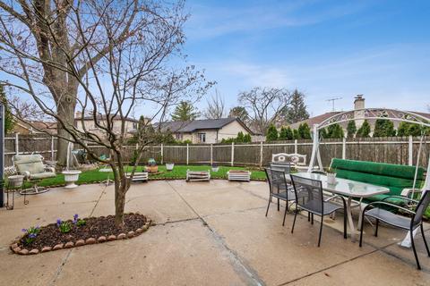 1145 Bette Ln, Glenview, IL 60025 photo 12