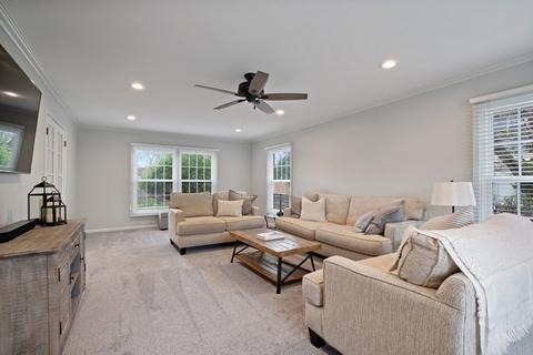 2845 White Pine Dr, Northbrook, IL 60062 photo 3