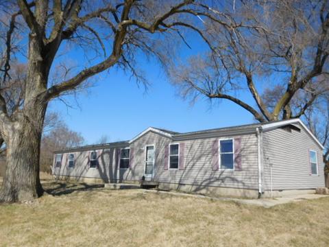 4805 E 3250 North Rd, Potomac, IL 61865 photo 1