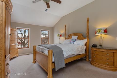 1056 Elma Ave, Elgin, IL 60120 photo 11