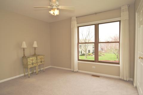 1056 Elma Ave, Elgin, IL 60120 photo 14