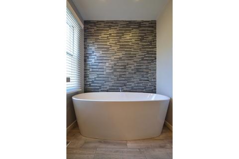 3830 Bordeaux Dr, Hoffman Estates, IL 60192 photo 15