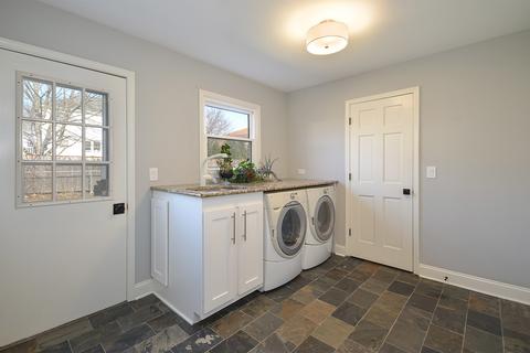 3830 Bordeaux Dr, Hoffman Estates, IL 60192 photo 10