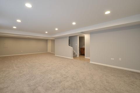 3830 Bordeaux Dr, Hoffman Estates, IL 60192 photo 23