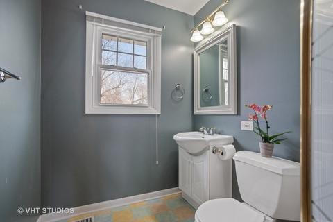 545 Jamison Ln, Hoffman Estates, IL 60169 photo 10