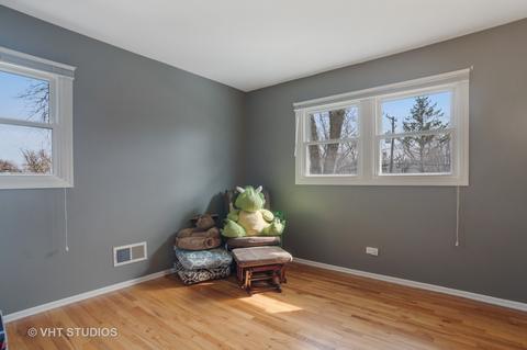 545 Jamison Ln, Hoffman Estates, IL 60169 photo 11
