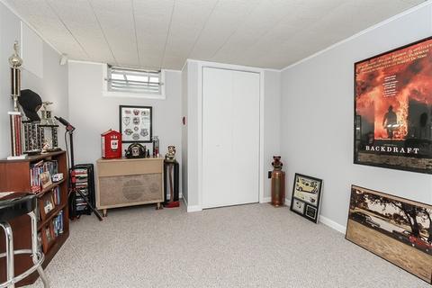 520 Wing Park Blvd, Elgin, IL 60123 photo 19