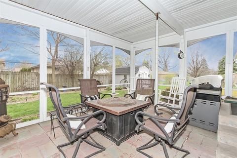 520 Wing Park Blvd, Elgin, IL 60123 photo 12