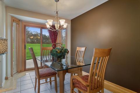 824 Kent Cir, Bartlett, IL 60103 photo 5