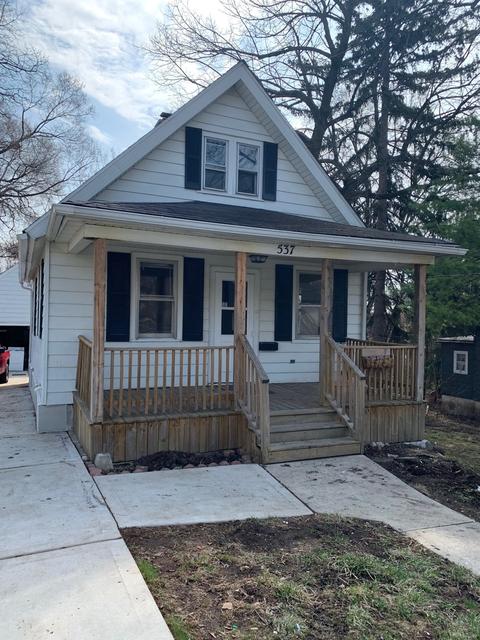 537 Bird St, Elgin, IL 60123 photo 1