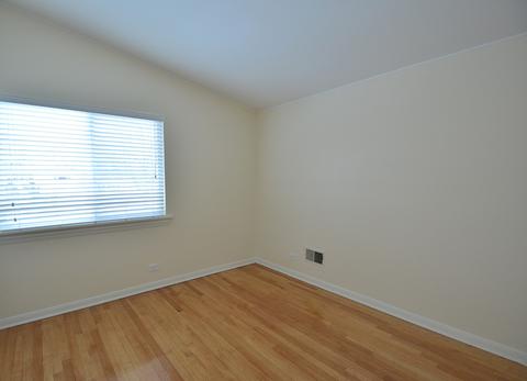 515 Michael Mnr, Glenview, IL 60025 photo 15