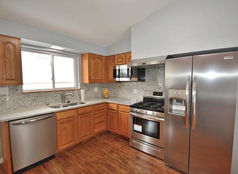 515 Michael Mnr, Glenview, IL 60025 photo 9