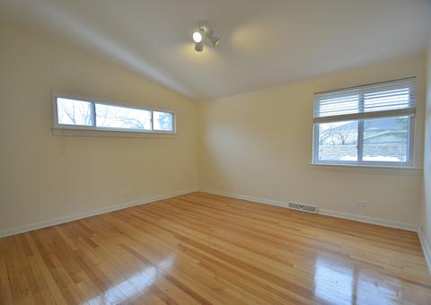 515 Michael Mnr, Glenview, IL 60025 photo 12