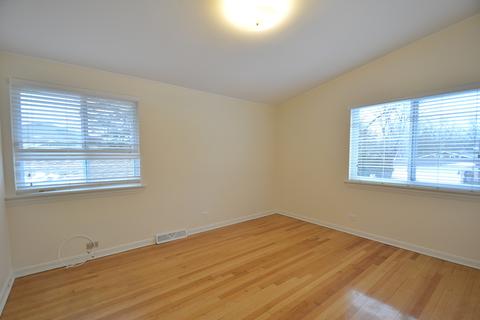 515 Michael Mnr, Glenview, IL 60025 photo 16