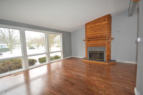 515 Michael Mnr, Glenview, IL 60025 photo 6