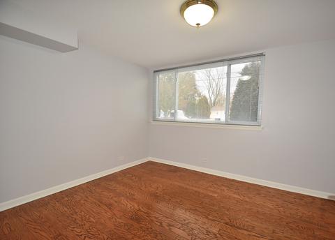 515 Michael Mnr, Glenview, IL 60025 photo 19