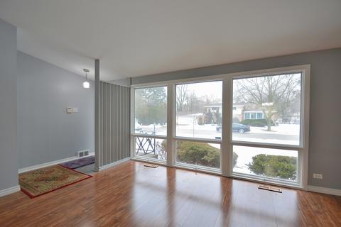 515 Michael Mnr, Glenview, IL 60025 photo 3