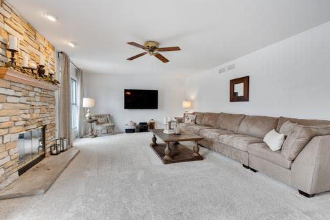 1931 Waverly Ln, Algonquin, IL 60102 photo 4