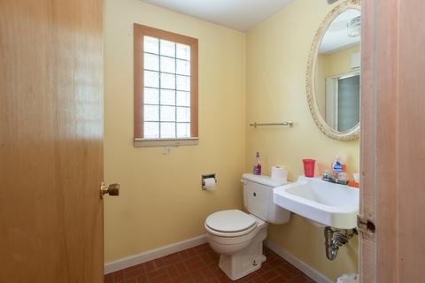 242 E Maple Ave, Roselle, IL 60172 photo 13