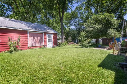 242 E Maple Ave, Roselle, IL 60172 photo 3