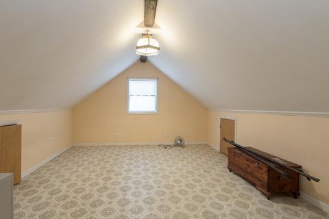 242 E Maple Ave, Roselle, IL 60172 photo 12