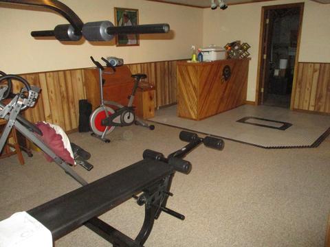 627 E Walnut St, Peotone, IL 60468 photo 27