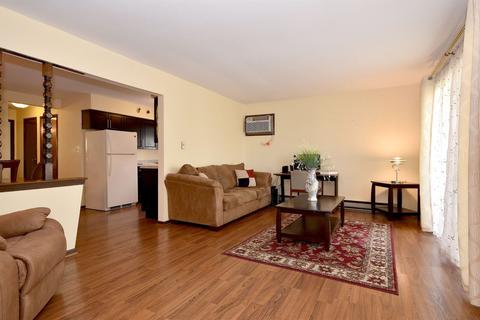 8001 Beloit Ave #2B, Bridgeview, IL 60455 photo 3