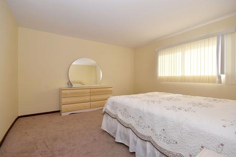 8001 Beloit Ave #2B, Bridgeview, IL 60455 photo 11