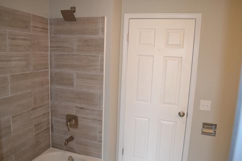 746 W 3rd St, Braidwood, IL 60408 photo 9