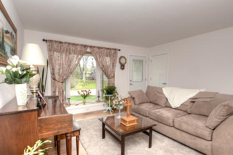 3107 Highland Dr, Cary, IL 60013 photo 3