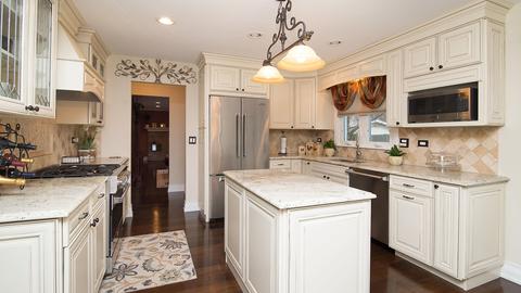 2727 Covert Rd, Glenview, IL 60025 photo 4