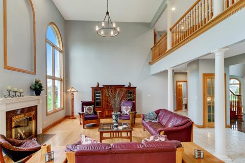 6807 Fieldstone Dr, Burr Ridge, IL 60527 photo 10