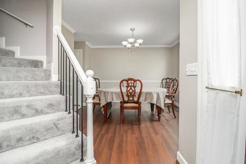 1529 Henry St, Normal, IL 61761 photo 4