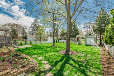 107 E Pine Ave, Roselle, IL 60172 photo 26