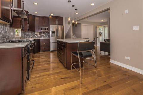 107 E Pine Ave, Roselle, IL 60172 photo 9