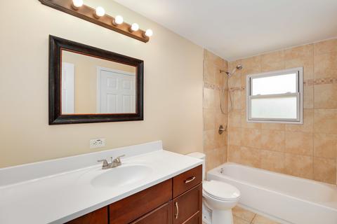 1609 Beecher Ave, Wheaton, IL 60187 photo 13