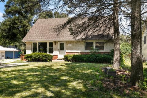 1609 Beecher Ave, Wheaton, IL 60187 photo 1