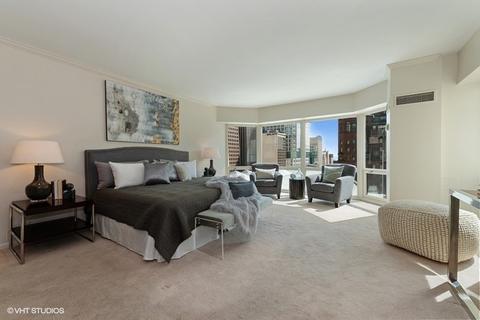 100 E Huron St #1104, Chicago, IL 60611 photo 13