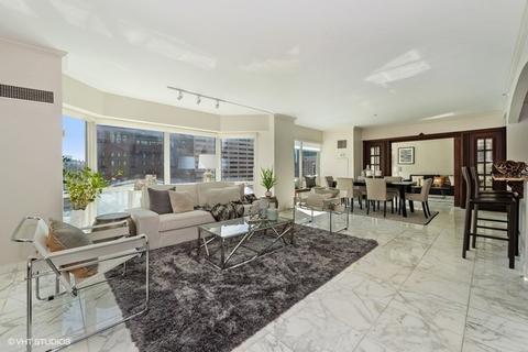 100 E Huron St #1104, Chicago, IL 60611 photo 5