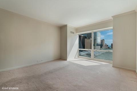 100 E Huron St #1104, Chicago, IL 60611 photo 17